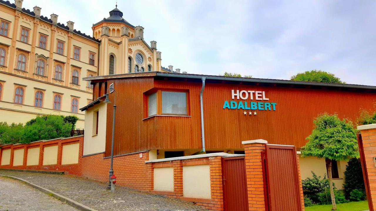 Hotel Adalbert Szent György Ház Esztergom Exterior foto
